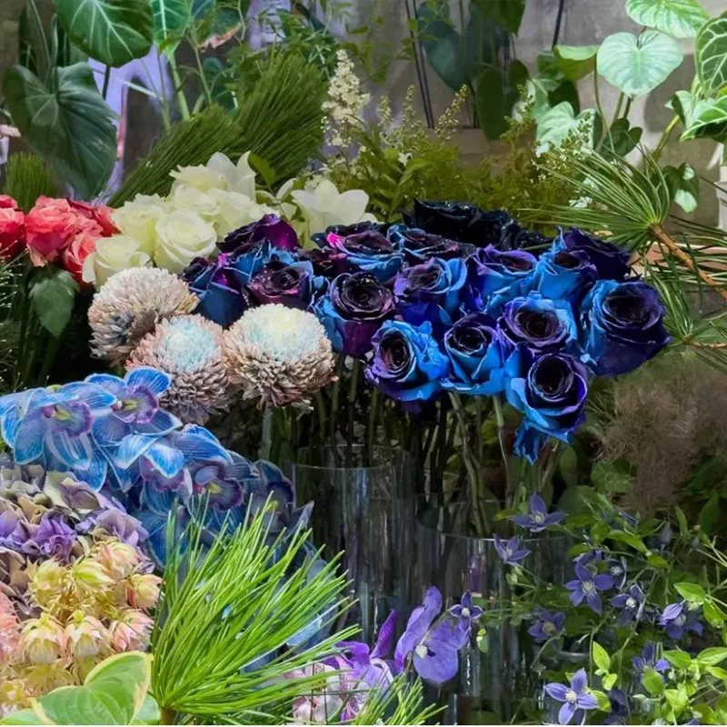 Starry Sky Roses - Image 4